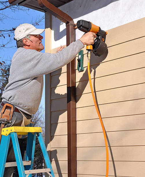 Custom Trim and Detailing for Siding in Girard, OH